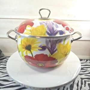The Pioneer Woman Floral Garden Enamel Dutch Oven